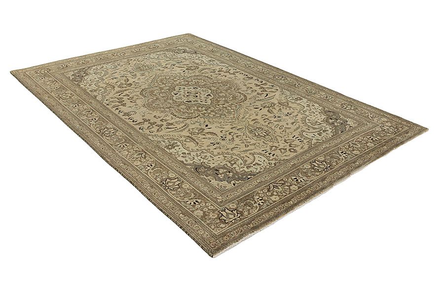 Tabriz - Patina Tappeto Persiano 300x196 - Immagine 1